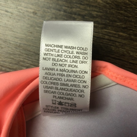 Time and Tru Pink Bikini Top Swim Suit ((Medium)) - Picture 5 of 5